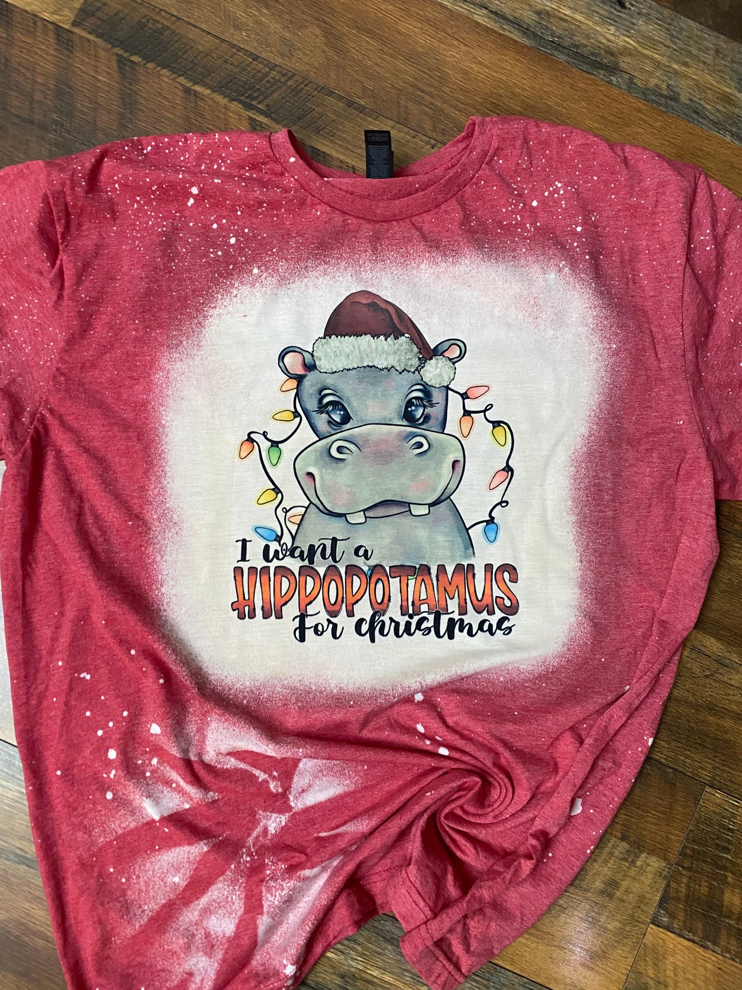 HIPPO BLEACHED T-SHIRT