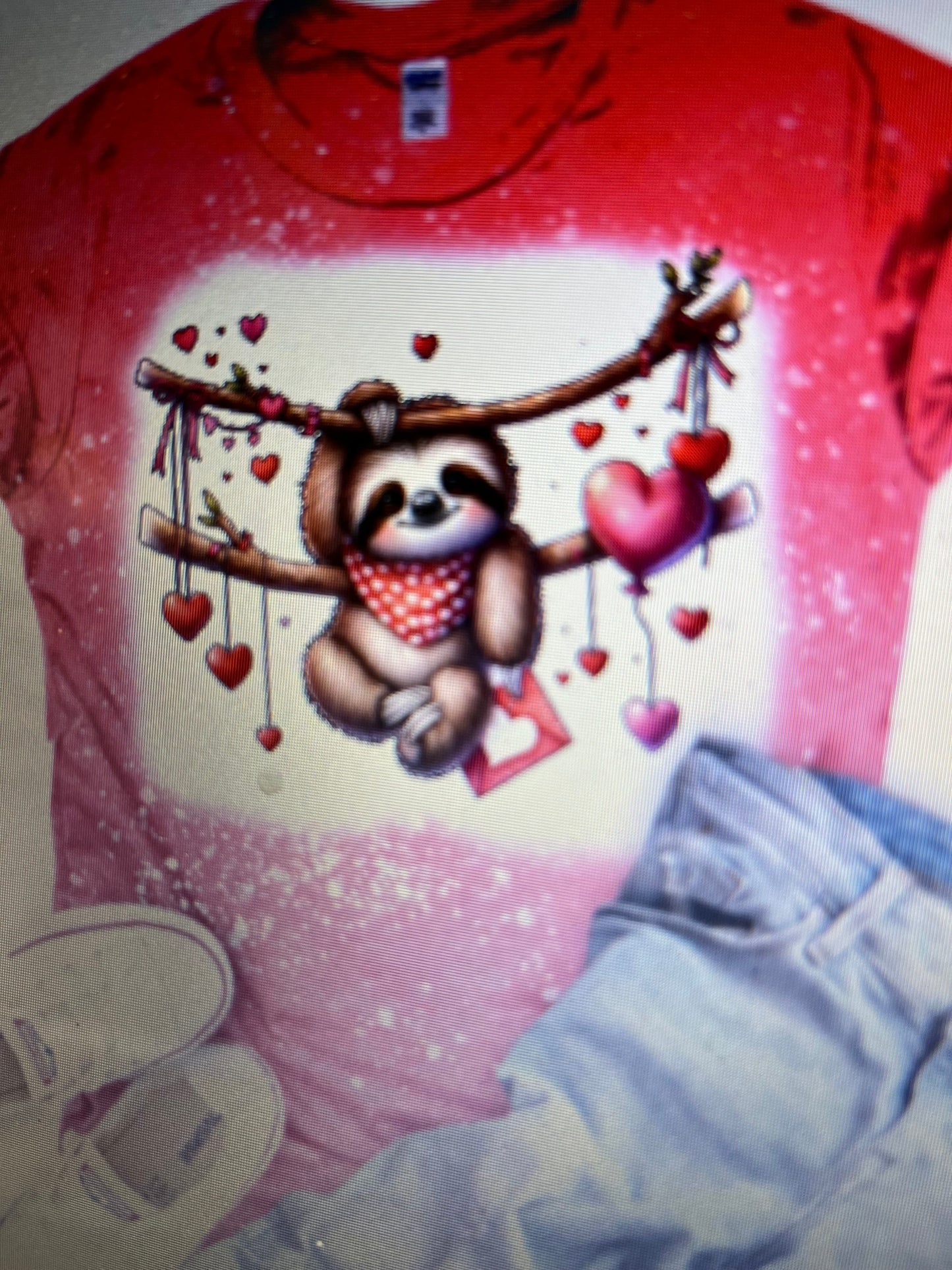 VALENTINE SLOTH BLEACHED T-SHIRT