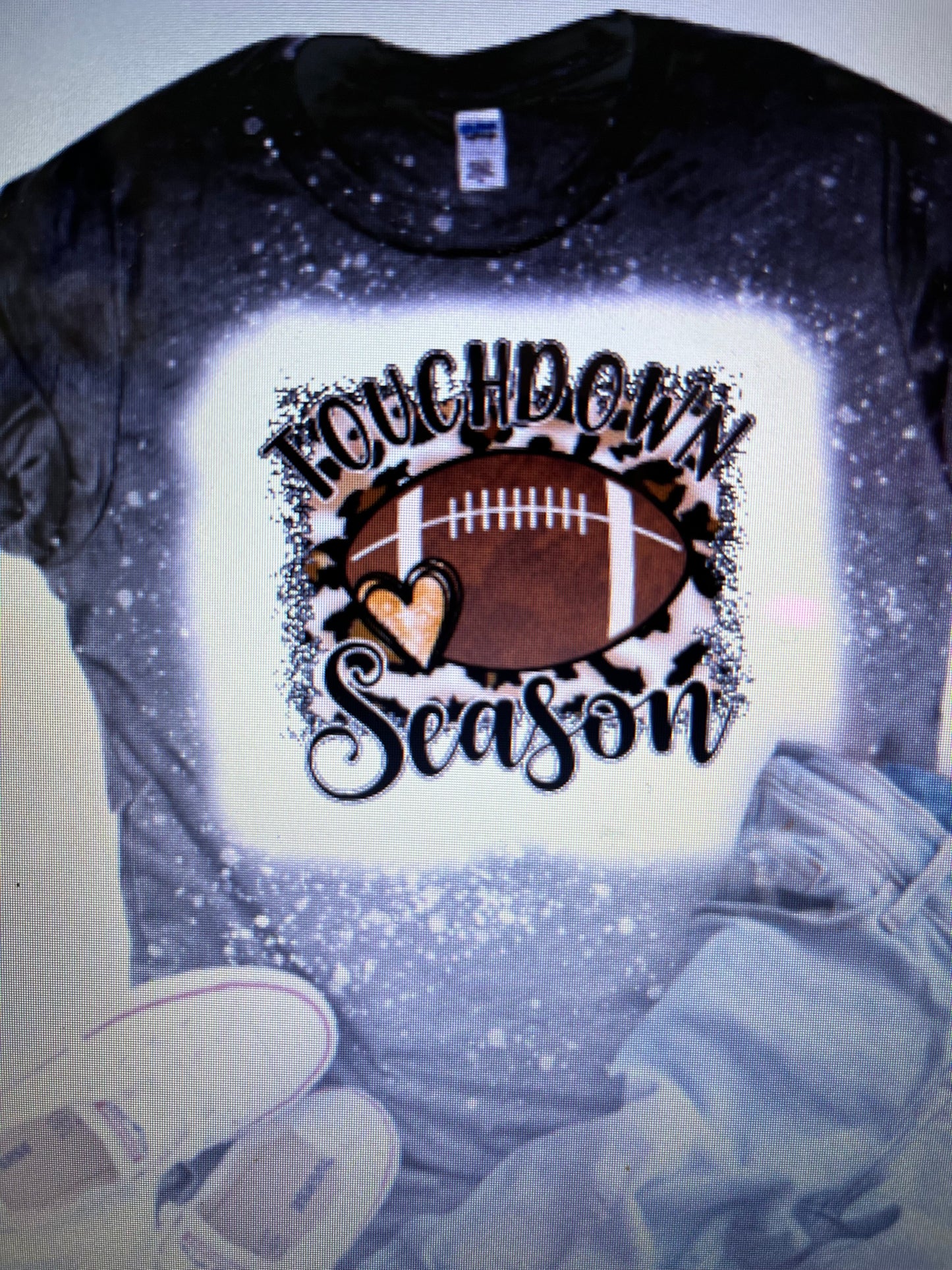 TOUCHDOWN SEASON BLEACHED T-SHIRT